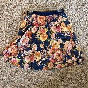 Le Lis (USA MADE!) faux suede knee-length skirt